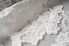 Load image into Gallery viewer, Aspen Veil