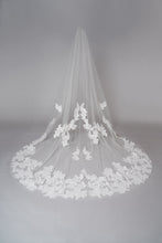 Load image into Gallery viewer, Aspen Veil