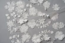 Load image into Gallery viewer, Faith Veil