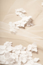 Load image into Gallery viewer, Reverie Veil