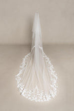 Load image into Gallery viewer, Senna Veil