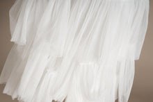 Load image into Gallery viewer, Tulipe Veil