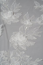 Load image into Gallery viewer, Serena Veil