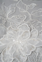 Load image into Gallery viewer, Serena Veil