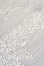 Load image into Gallery viewer, Rhea Veil