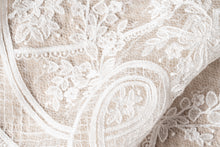 Load image into Gallery viewer, Viv Veil