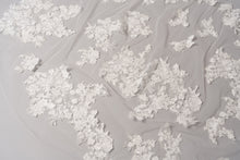 Load image into Gallery viewer, Ellie Veil