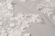 Load image into Gallery viewer, Ellie Veil