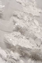 Load image into Gallery viewer, Ellie Veil