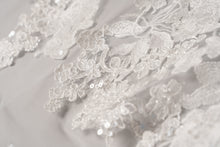 Load image into Gallery viewer, Ellie Veil