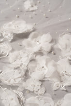 Load image into Gallery viewer, Emily Veil