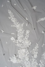 Load image into Gallery viewer, Emberly Veil