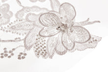 Load image into Gallery viewer, Nova Veil