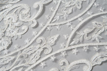 Load image into Gallery viewer, Kinsley Veil