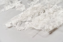 Load image into Gallery viewer, Rani Veil