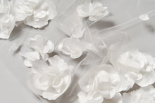 Load image into Gallery viewer, Sophia Veil