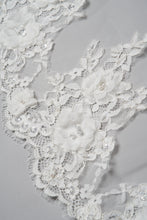 Load image into Gallery viewer, Vivian Veil