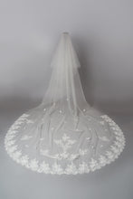 Load image into Gallery viewer, Vivian Veil