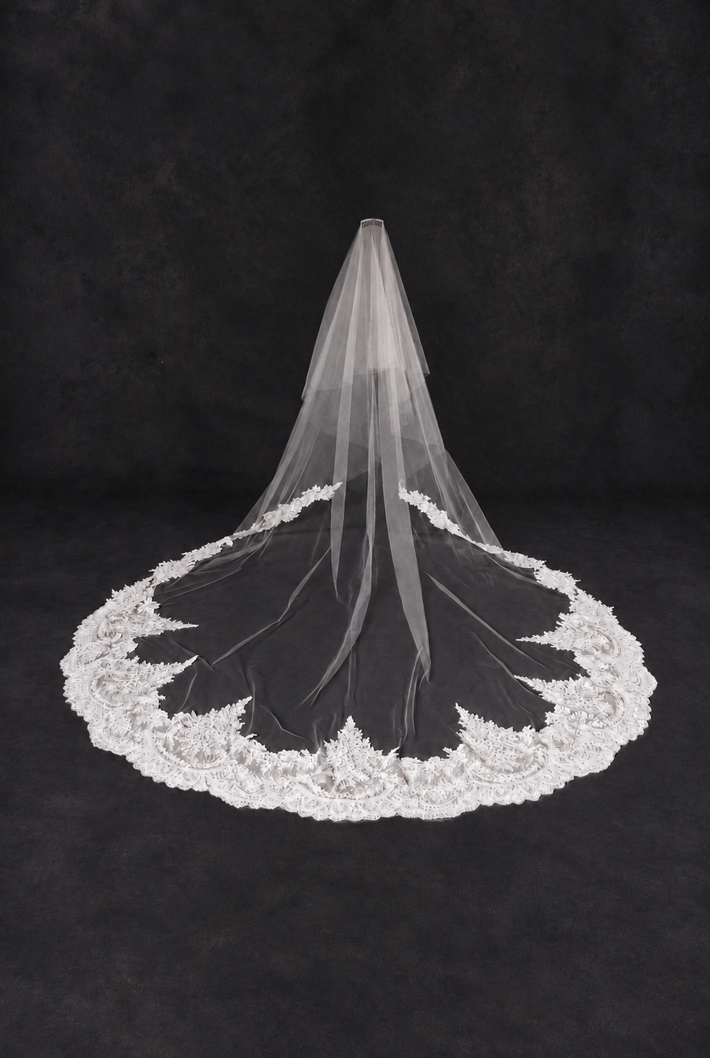 Bijou Veil