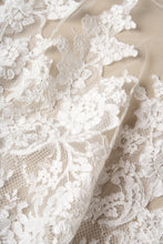 Load image into Gallery viewer, Cherished Veil

