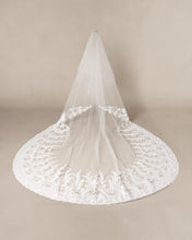 Load image into Gallery viewer, Maren Veil
