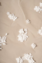 Load image into Gallery viewer, Reverie Veil
