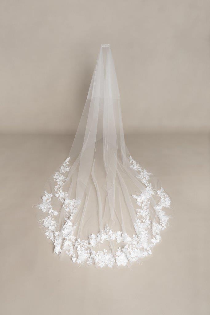 Leilani Veil