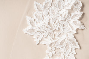 Zay Veil