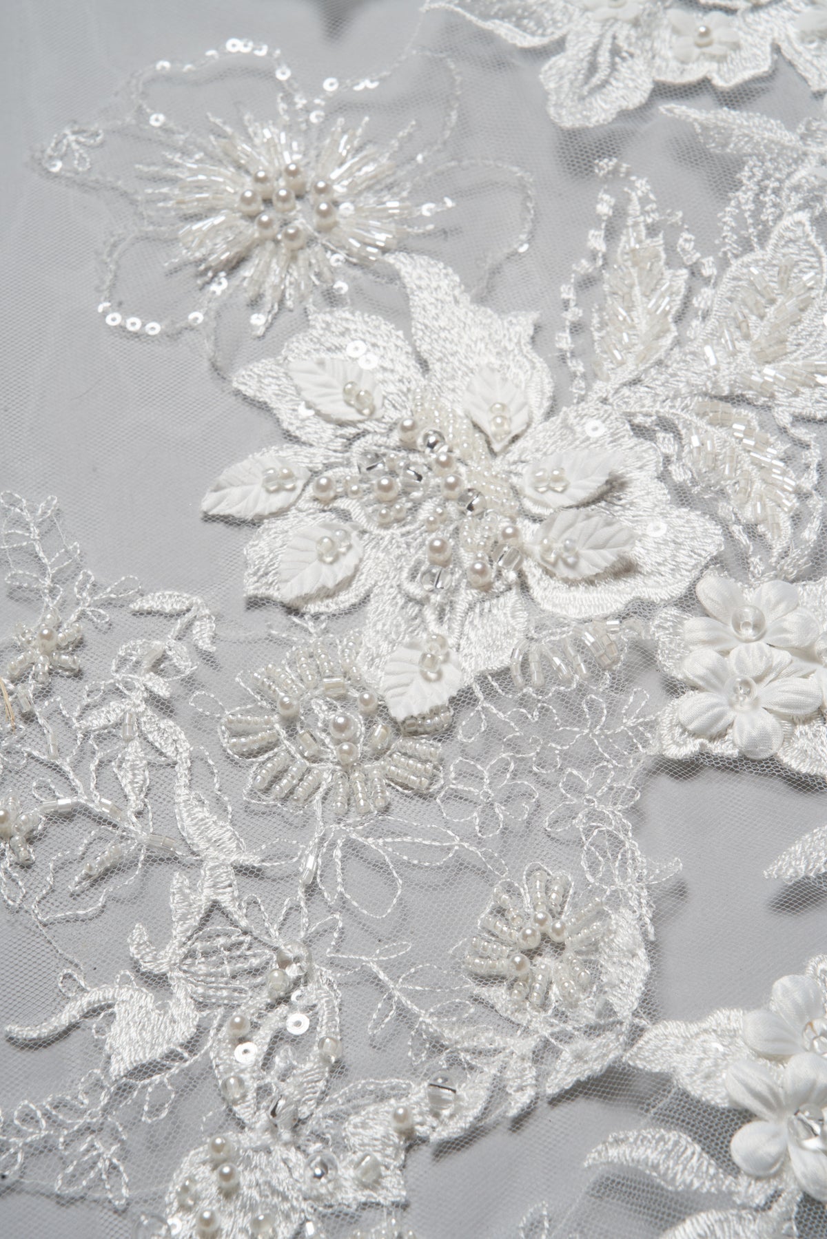 Charli Veil, detail 1