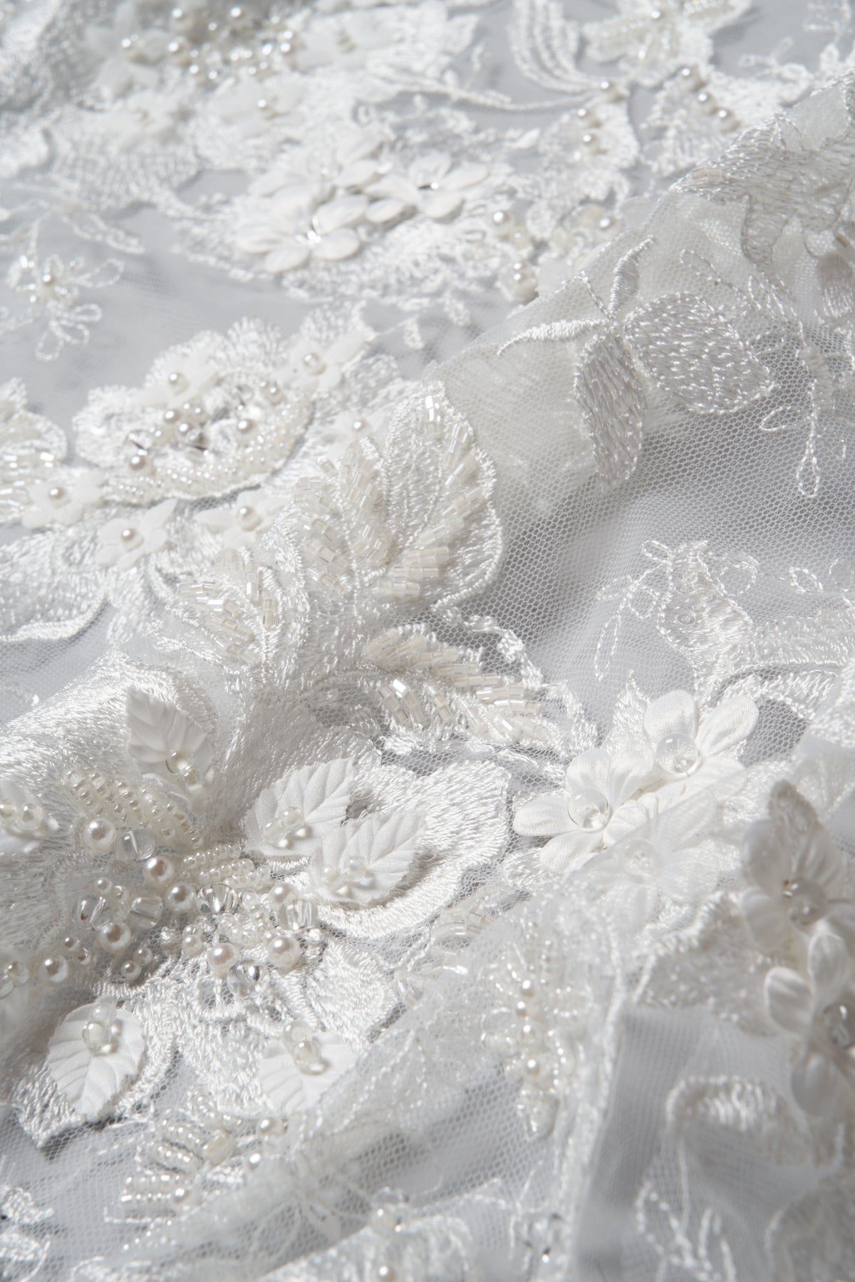 Charli Veil, detail 2