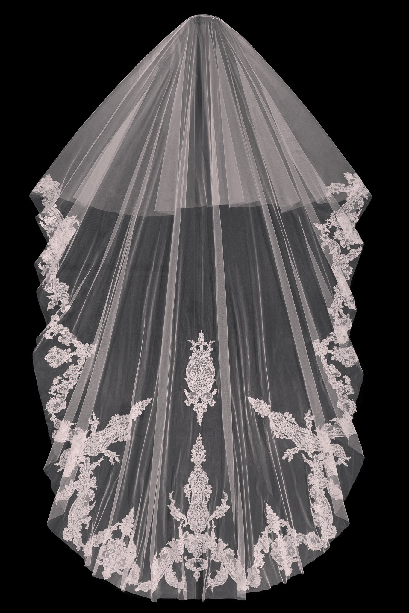 Zadye Veil – RITAVINIERIS display picture 1